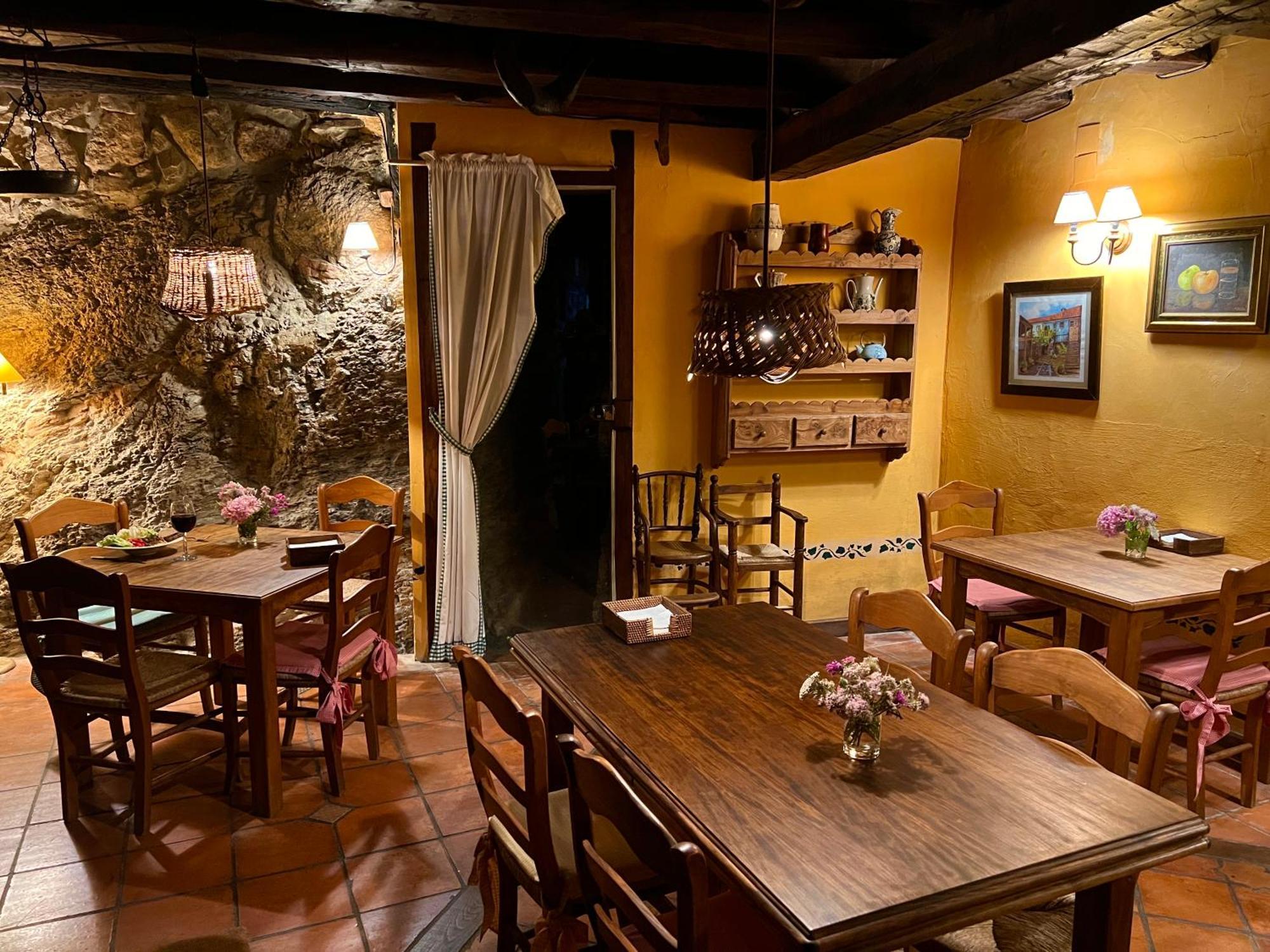 Posada La Trebede Perrozo Exteriér fotografie